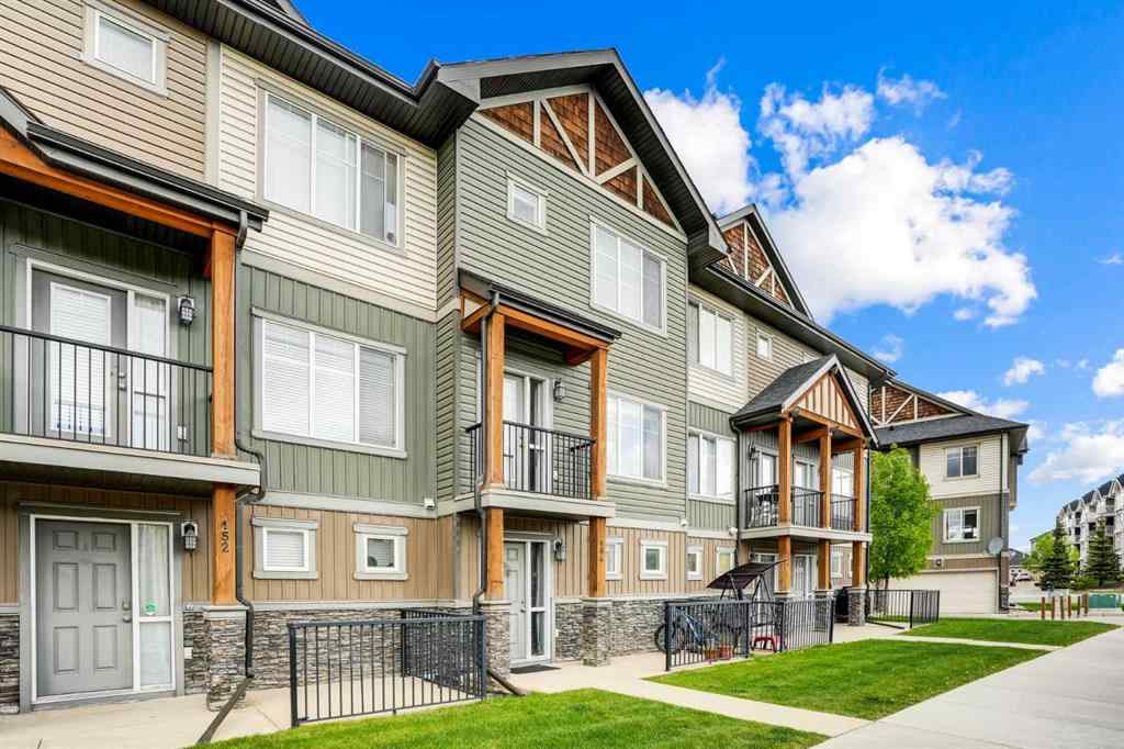 MLS® A2227717 - 154 Skyview Springs Manor NE in Skyview Ranch Calgary, Residential