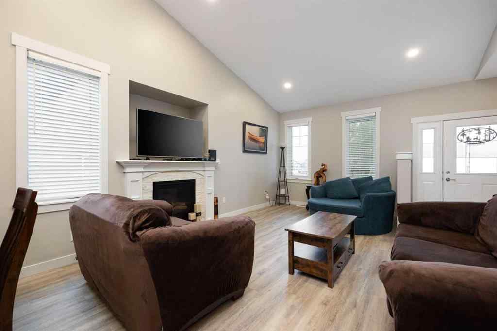 MLS® A2227746 - 226 ARSENAULT Crescent  in Abasand Fort McMurray, Residential