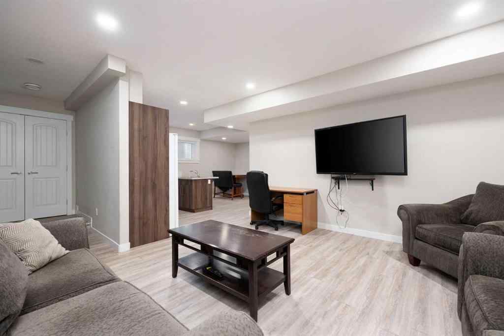 MLS® A2227746 - 226 ARSENAULT Crescent  in Abasand Fort McMurray, Residential