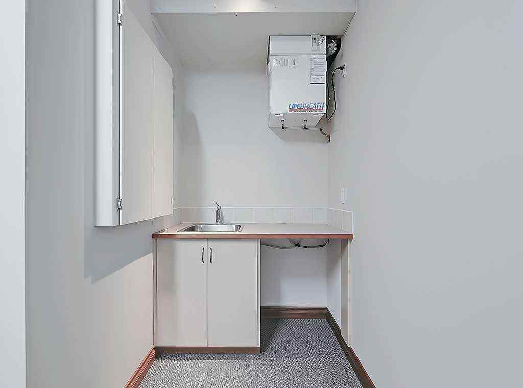 MLS® A2227793 - Unit #201 120 4 Avenue SW in Downtown High River High River, Commercial