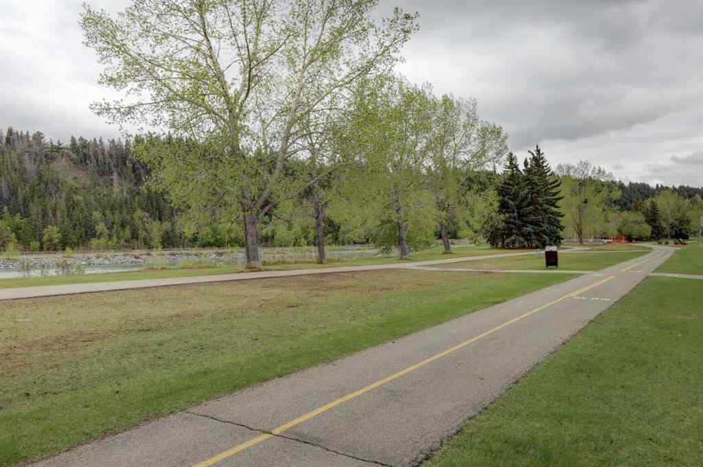 MLS® A2227799 - Unit #101 3412 Parkdale Boulevard NW in Parkdale Calgary, Residential