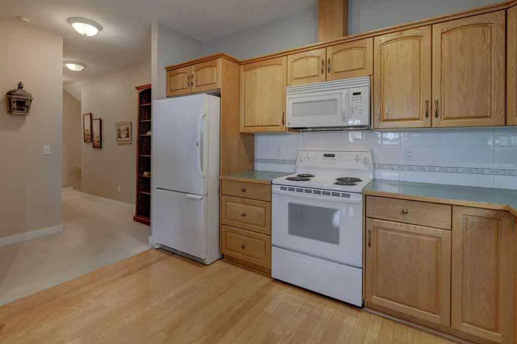 MLS® A2227799 - Unit #101 3412 Parkdale Boulevard NW in Parkdale Calgary, Residential