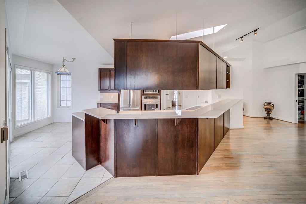 MLS® A2227854 - 2925 Signal Hill Heights SW in Signal Hill Calgary, Residential