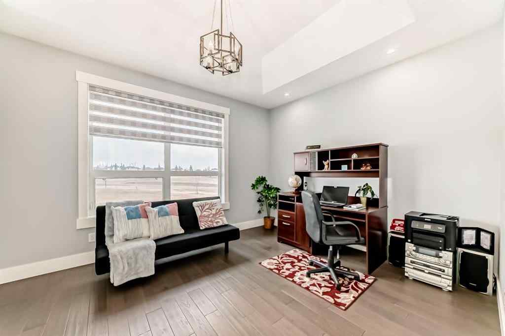 MLS® A2227857 - 4 Villosa Ridge Point  in Springbank Rural Rocky View County, Residential
