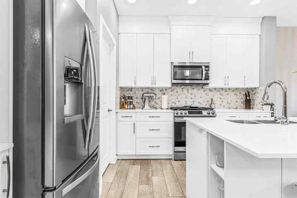 MLS® A2227864 - 1036 Chinook Gate Heath SW in Chinook Gate Airdrie, Residential
