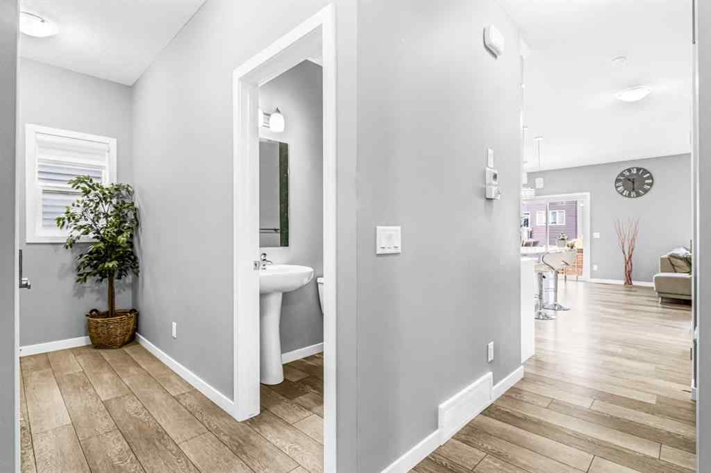 MLS® A2227864 - 1036 Chinook Gate Heath SW in Chinook Gate Airdrie, Residential
