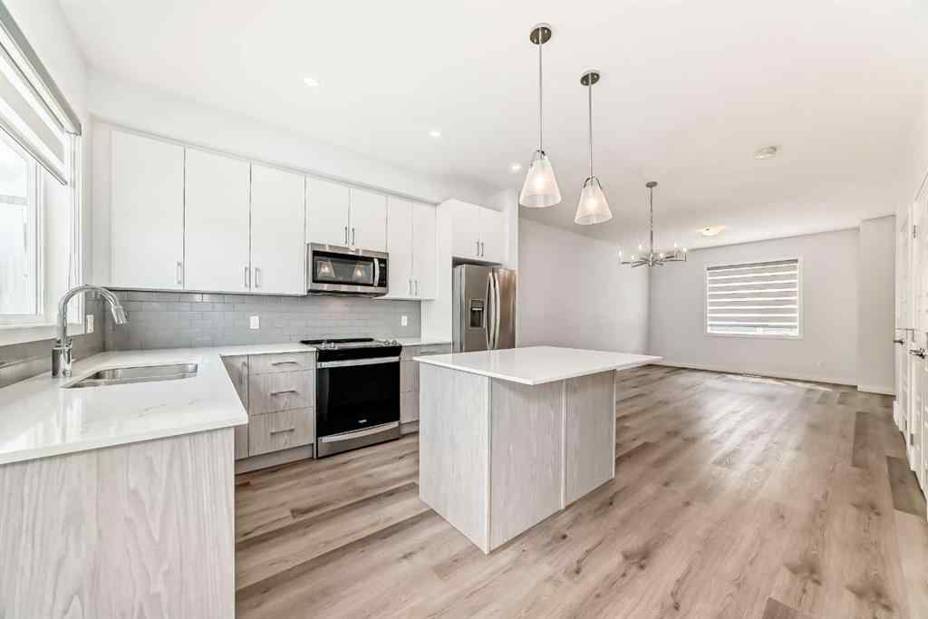 MLS® A2227878 - Unit #106 75 Evanscrest Common NW in Evanston Calgary, Residential
