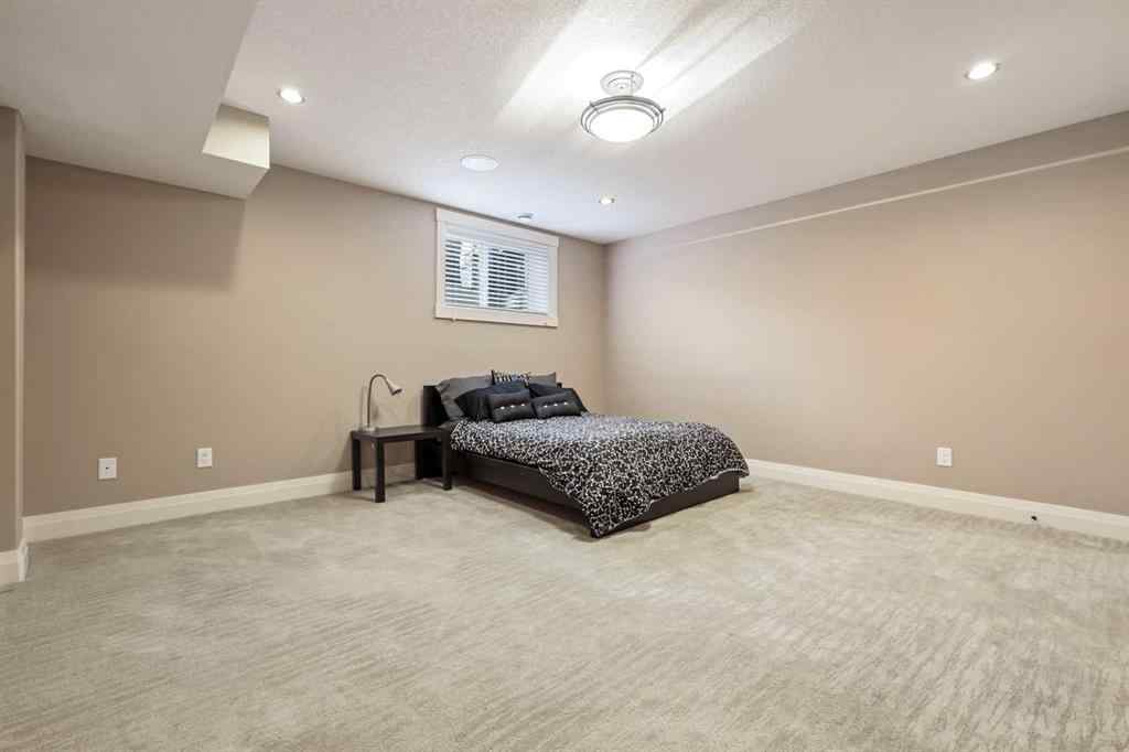 MLS® A2227913 - 1114 42 Street SW in Rosscarrock Calgary, Residential