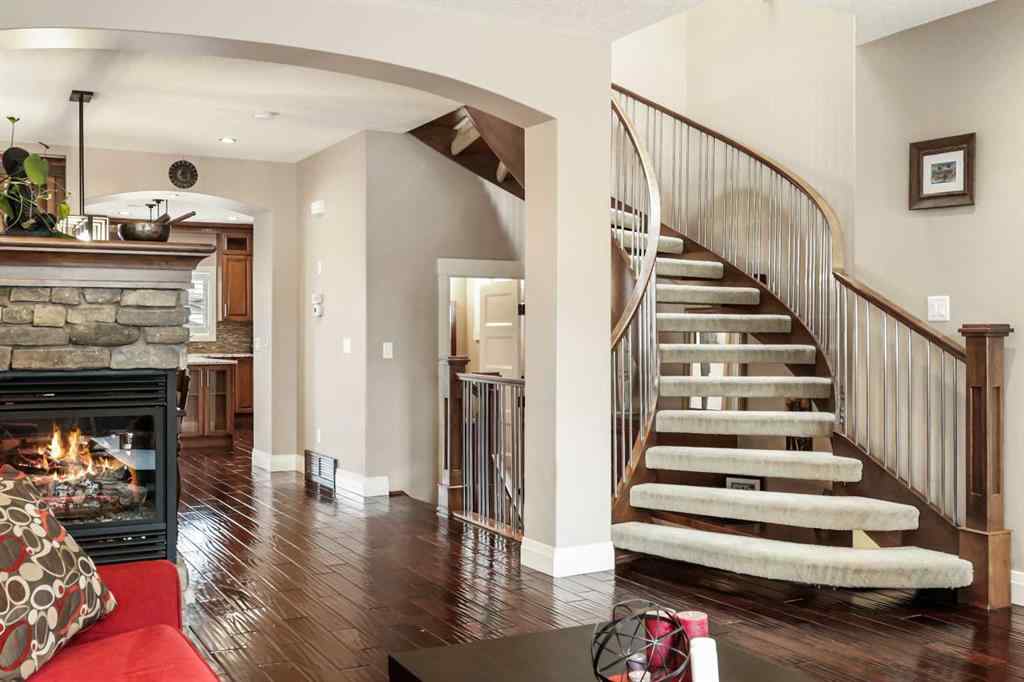 MLS® A2227913 - 1114 42 Street SW in Rosscarrock Calgary, Residential