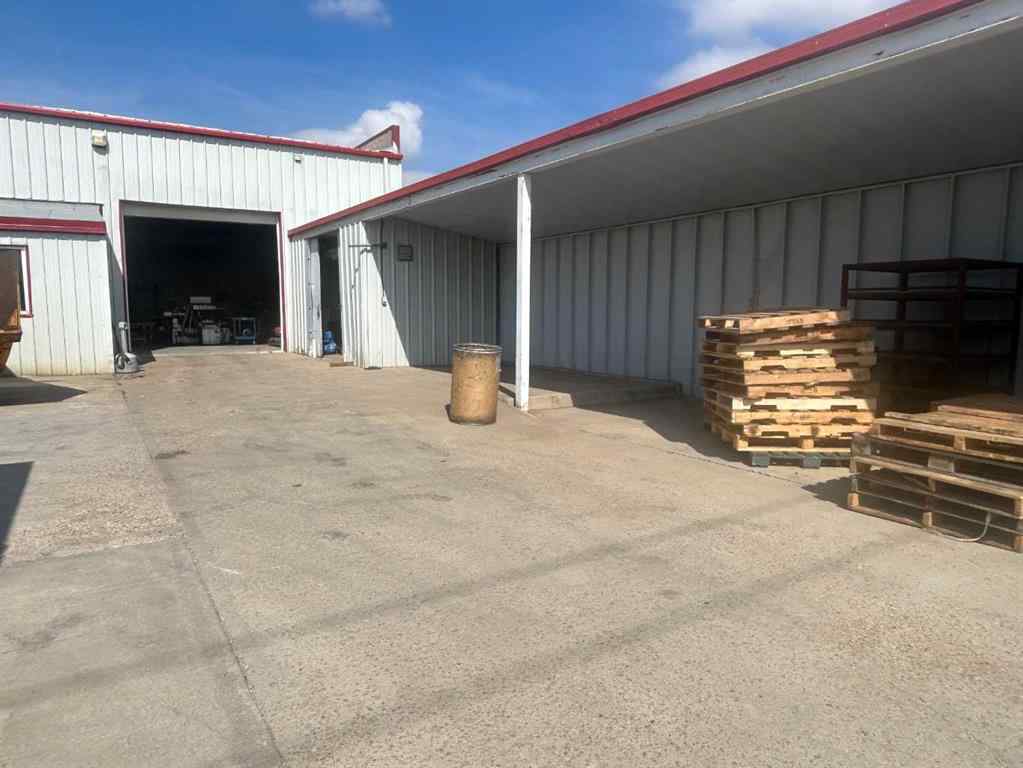 MLS® A2227924 - 1954 10 Avenue NW in Brier Park Industrial Medicine Hat, Commercial