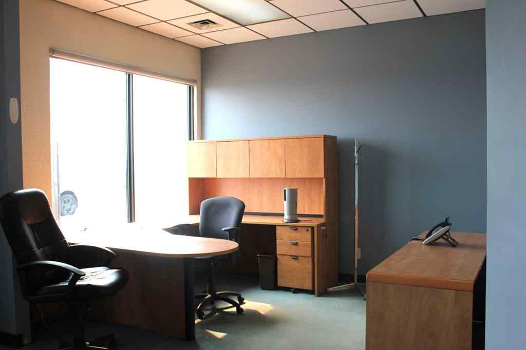 MLS® A2227924 - 1954 10 Avenue NW in Brier Park Industrial Medicine Hat, Commercial