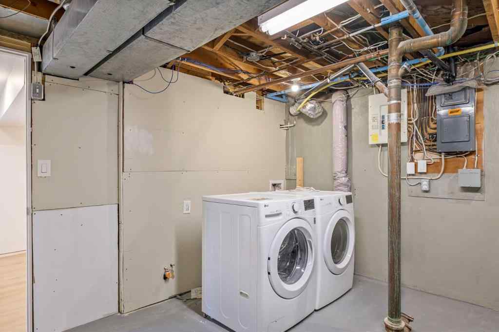 MLS® A2227931 - 6324 Travois Crescent NW in Thorncliffe Calgary, Residential