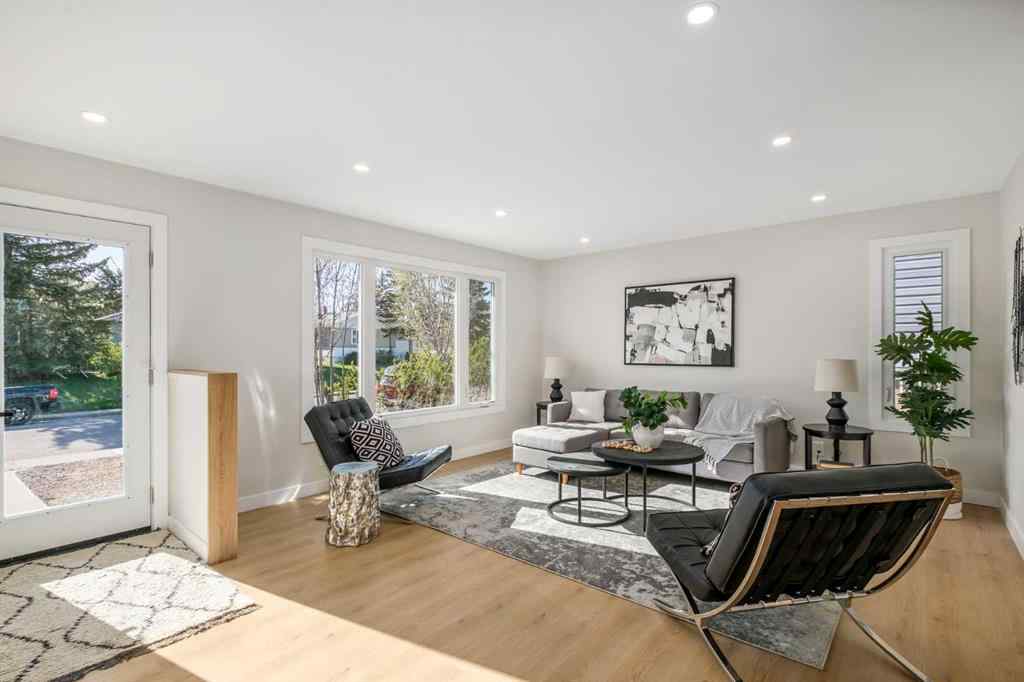 MLS® A2227931 - 6324 Travois Crescent NW in Thorncliffe Calgary, Residential