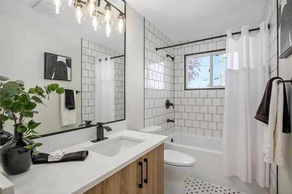 MLS® A2227931 - 6324 Travois Crescent NW in Thorncliffe Calgary, Residential