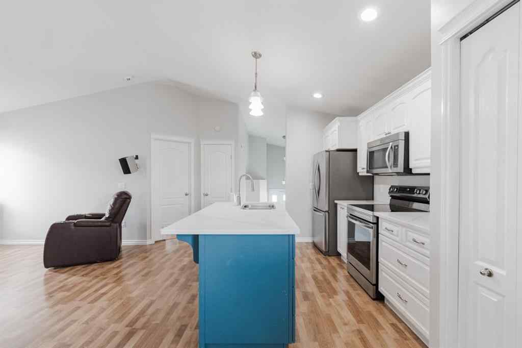 MLS® A2227935 - 100 Swanson Crescent  in Timberlea Fort McMurray, Residential