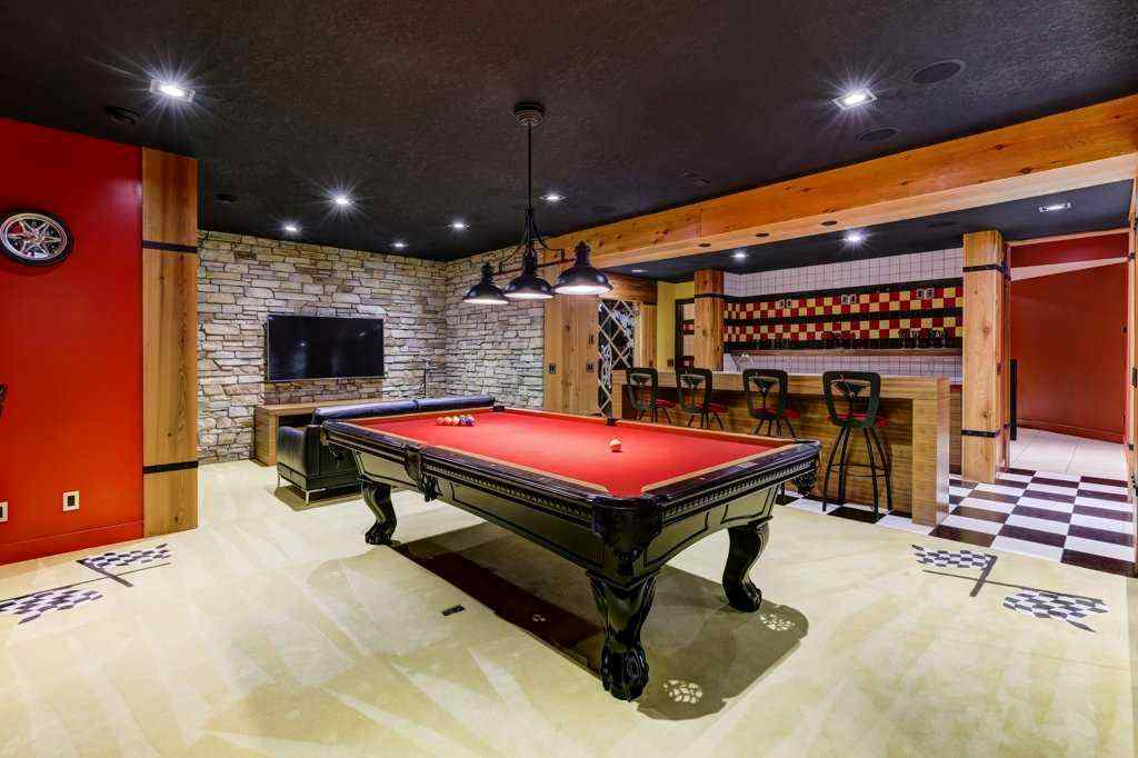 MLS® A2227936 - 738 Crescent Road NW in Rosedale Calgary, Residential