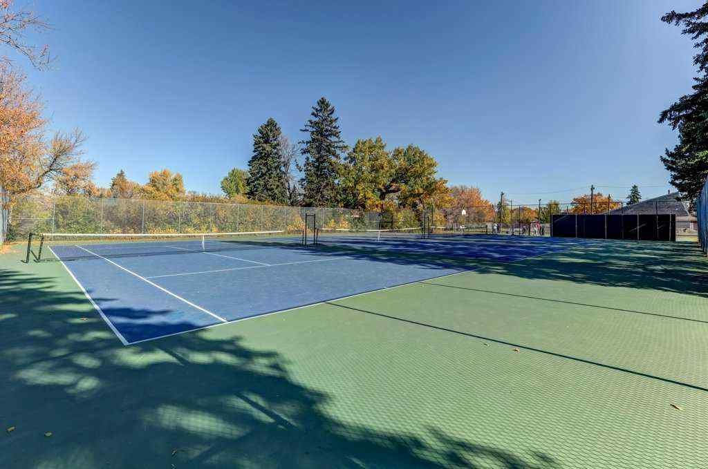 MLS® A2227936 - 738 Crescent Road NW in Rosedale Calgary, Residential