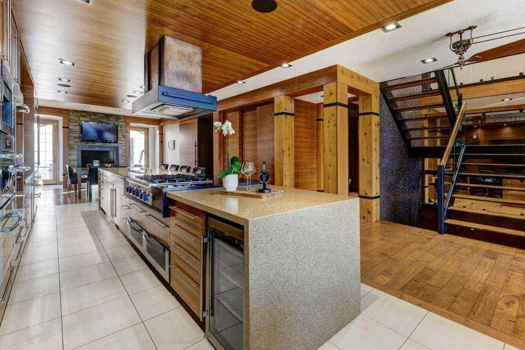 MLS® A2227936 - 738 Crescent Road NW in Rosedale Calgary, Residential