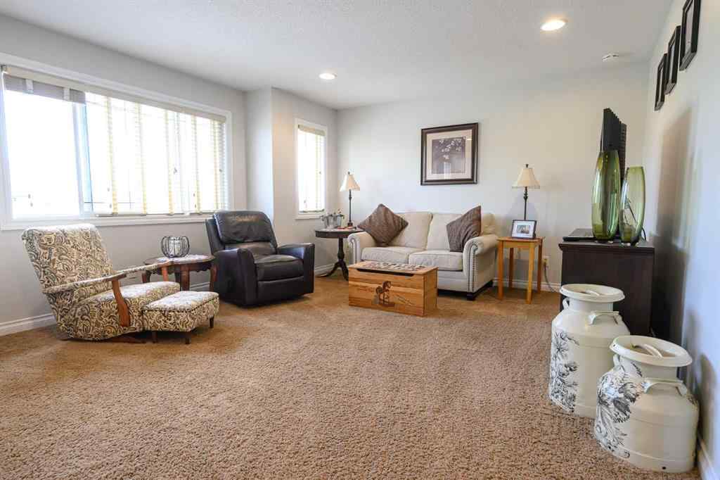 MLS® A2227955 - 10909 65 Avenue  in O\'Brien Lake Grande Prairie, Residential