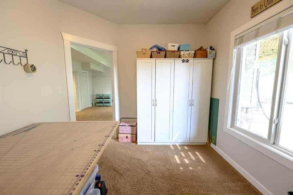 MLS® A2227955 - 10909 65 Avenue  in O\'Brien Lake Grande Prairie, Residential