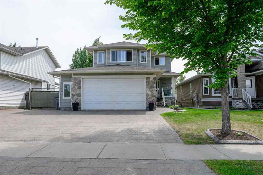 MLS® A2227955 - 10909 65 Avenue  in O\'Brien Lake Grande Prairie, Residential