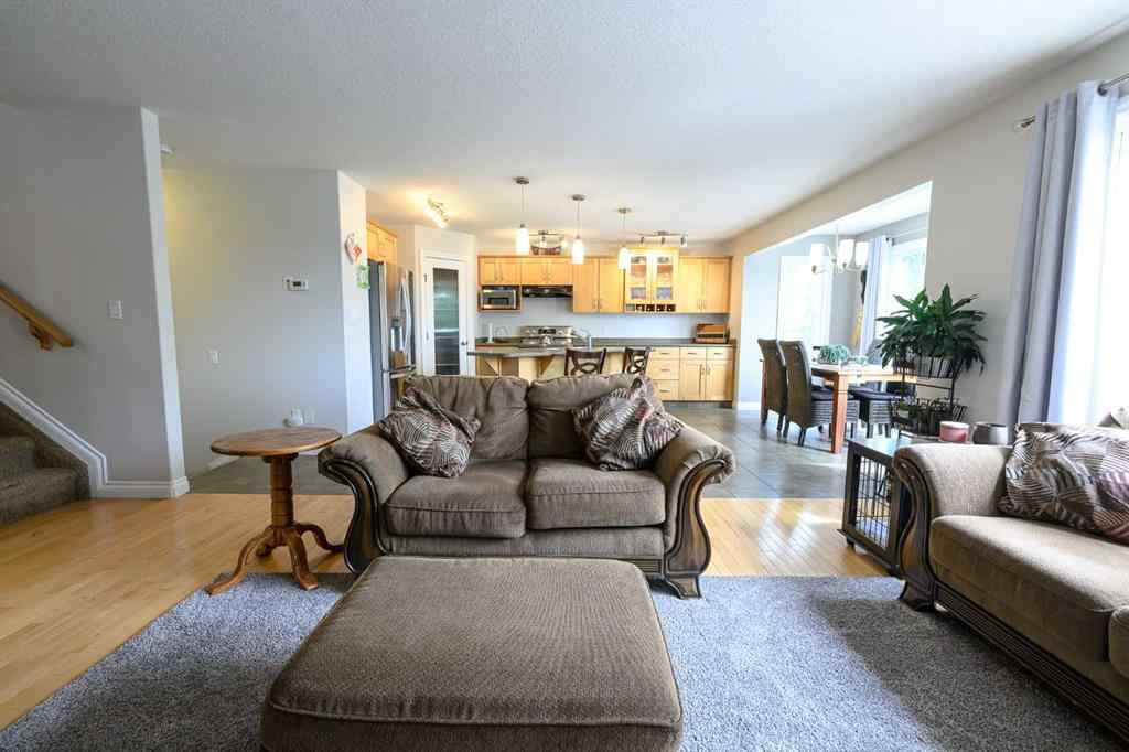 MLS® A2227955 - 10909 65 Avenue  in O\'Brien Lake Grande Prairie, Residential