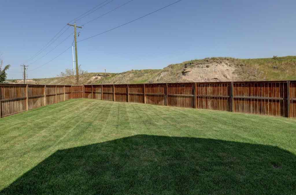 MLS® A2227965 - 640 Bankview Drive  in Bankview Drumheller, Residential