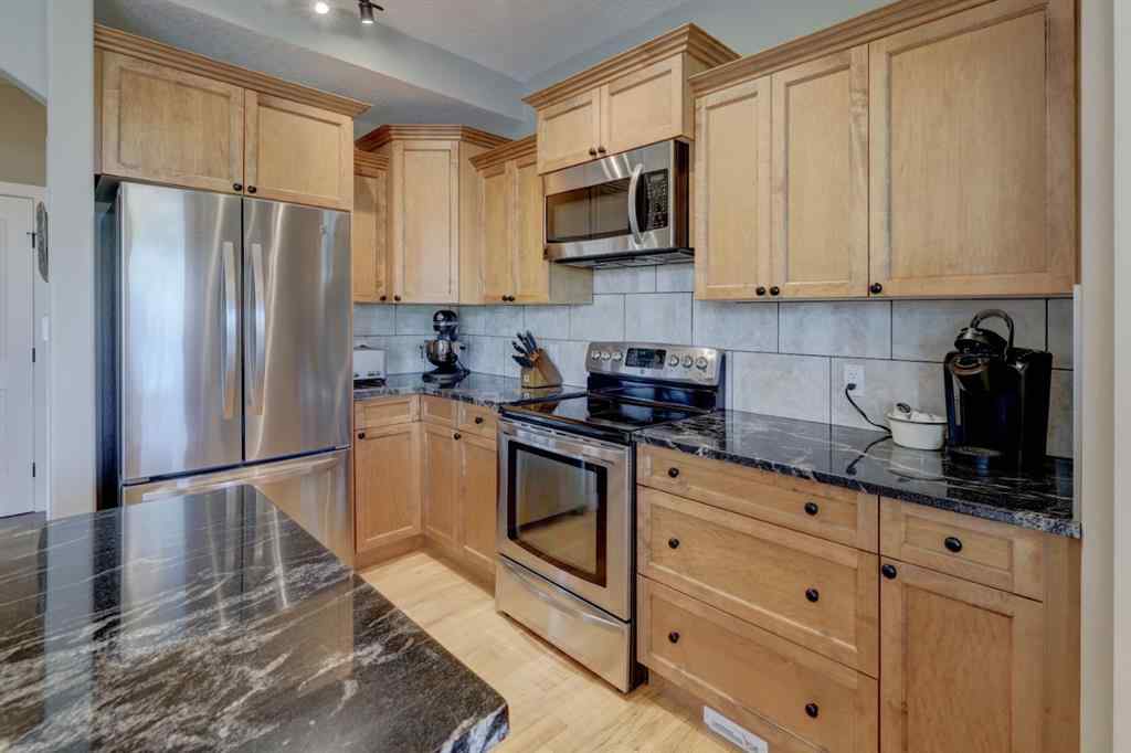 MLS® A2227965 - 640 Bankview Drive  in Bankview Drumheller, Residential