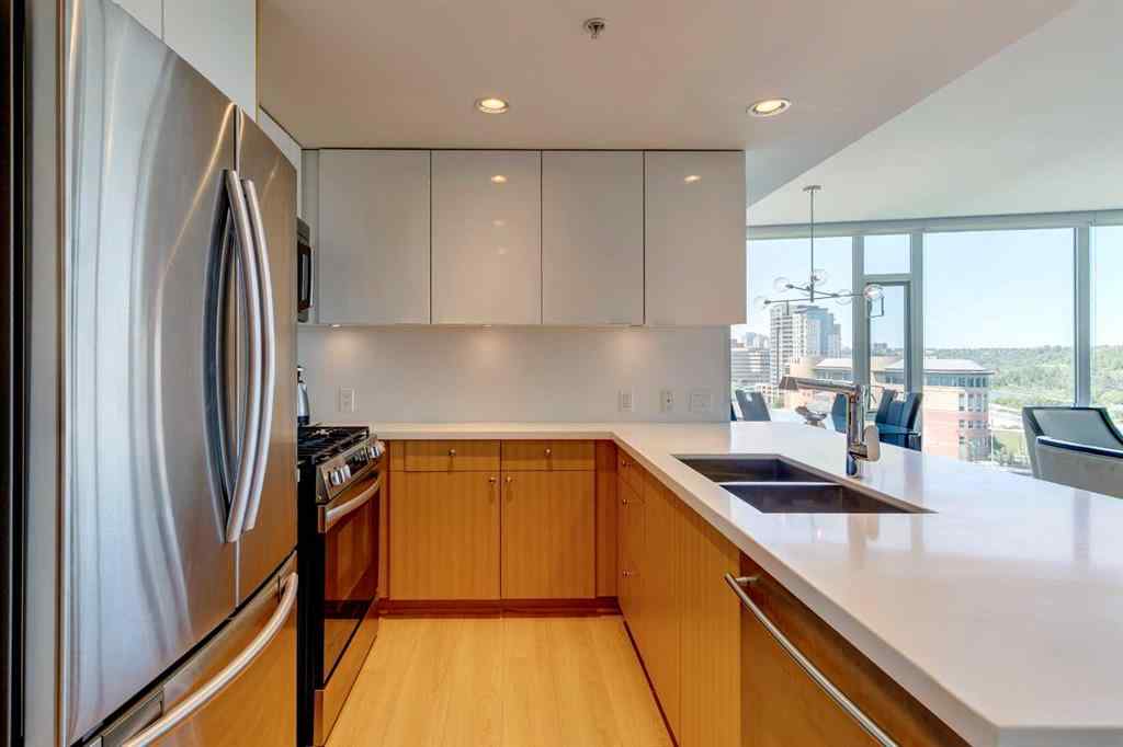 MLS® A2227968 - Unit #1002 519 Riverfront Avenue SE in Downtown East Village Calgary, Residential