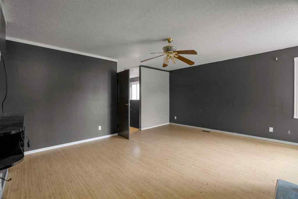 MLS® A2227969 - 105 Simpson Way  in Thickwood Fort McMurray, Residential