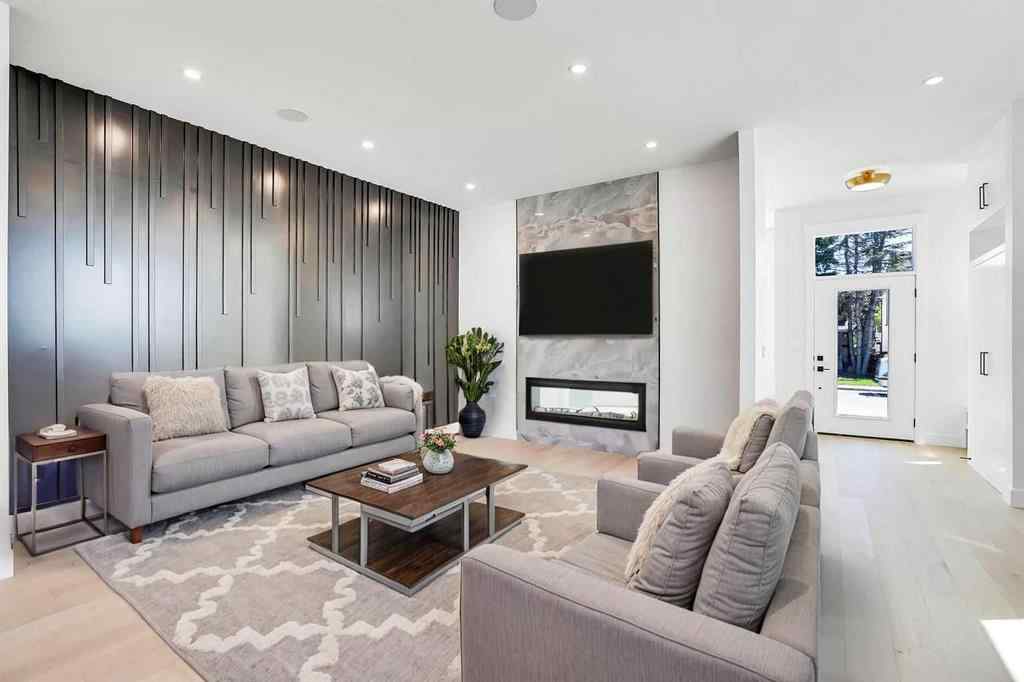 MLS® A2228004 - 2823 29 Street SW in Killarney/Glengarry Calgary, Residential