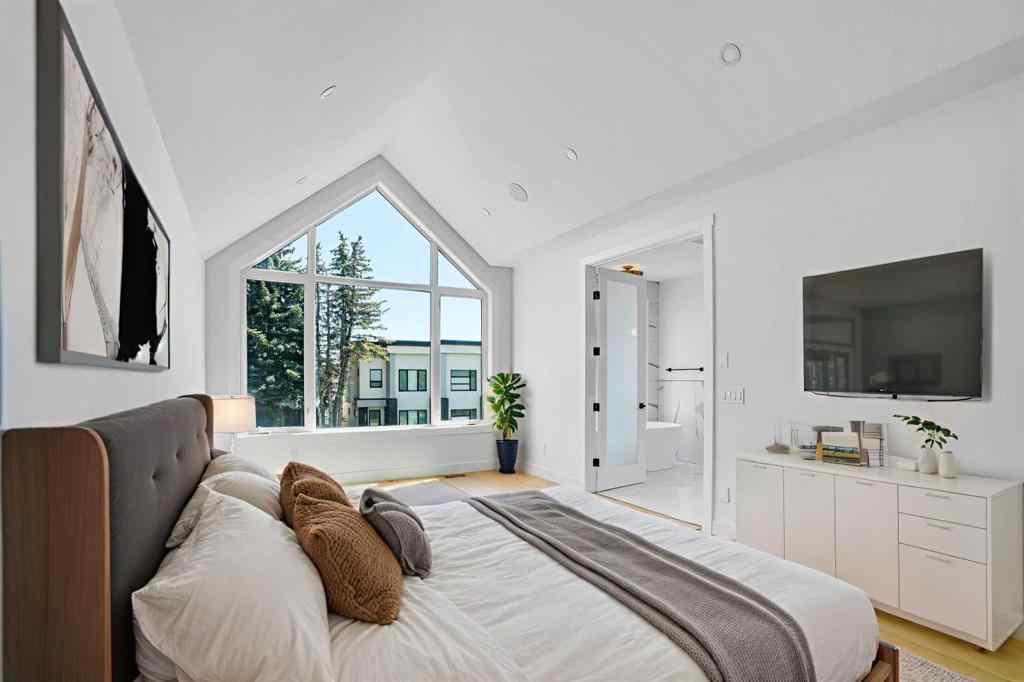 MLS® A2228004 - 2823 29 Street SW in Killarney/Glengarry Calgary, Residential