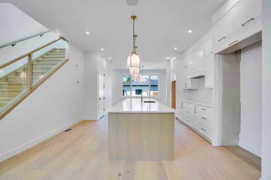 MLS® A2228004 - 2823 29 Street SW in Killarney/Glengarry Calgary, Residential