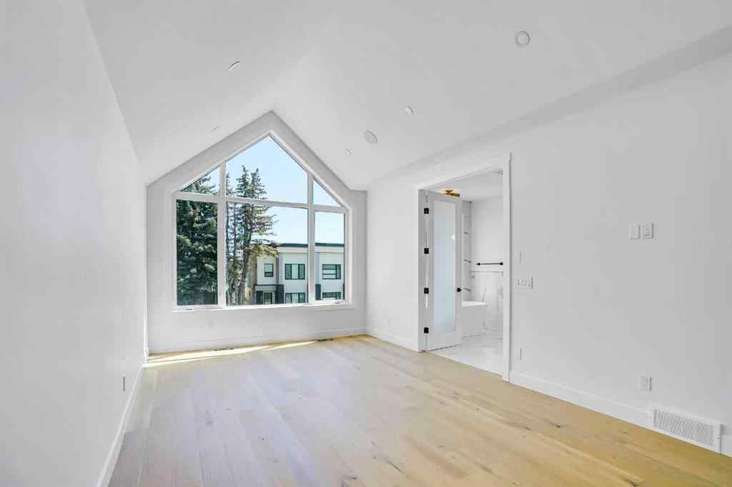 MLS® A2228004 - 2823 29 Street SW in Killarney/Glengarry Calgary, Residential