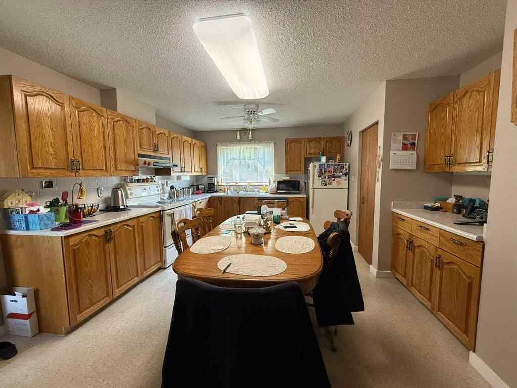 MLS® A2228013 - 4844 57 Avenue  in NONE High Prairie, Residential