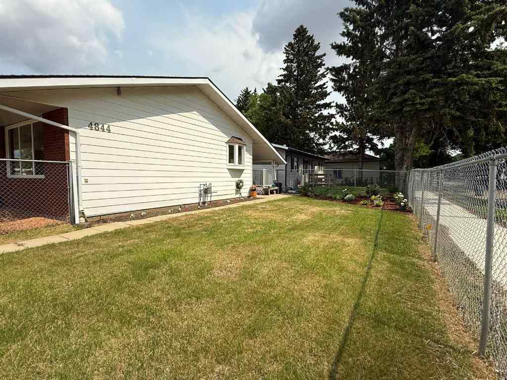 MLS® A2228013 - 4844 57 Avenue  in NONE High Prairie, Residential