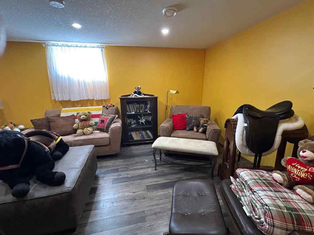 MLS® A2228041 - 36205 HIGHWAY 872   in NONE Coronation, Residential