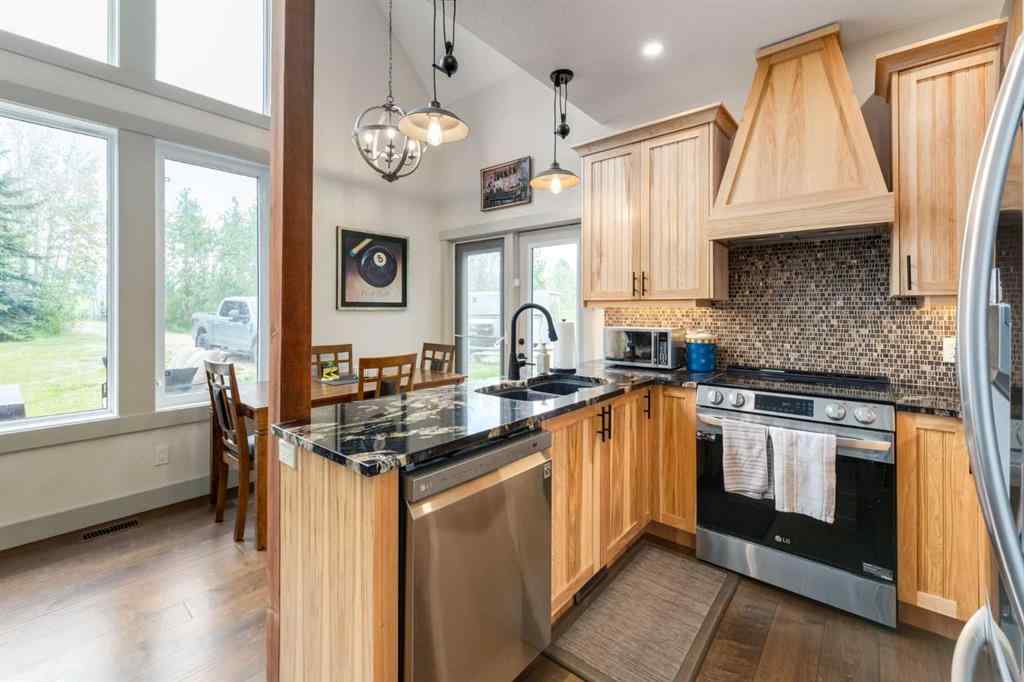 MLS® A2228063 - 33131 Meskanaw Road  in Bearspaw_Calg Rural Rocky View County, Residential