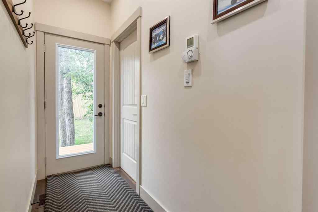 MLS® A2228063 - 33131 Meskanaw Road  in Bearspaw_Calg Rural Rocky View County, Residential