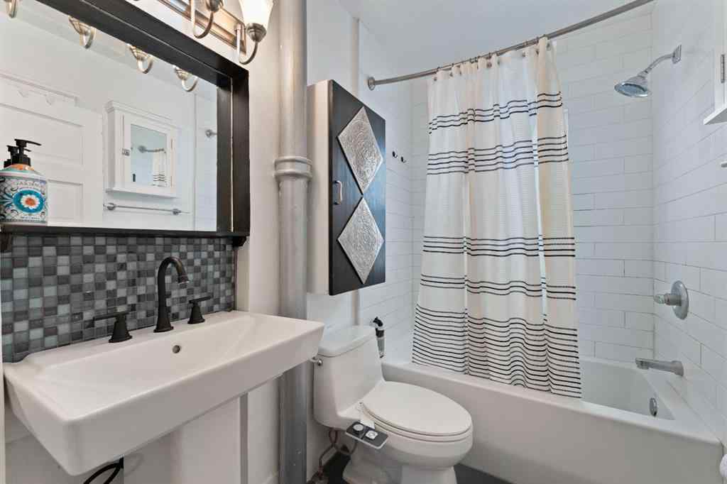 MLS® A2228102 - 2612 26A Street SW in Killarney/Glengarry Calgary, Residential