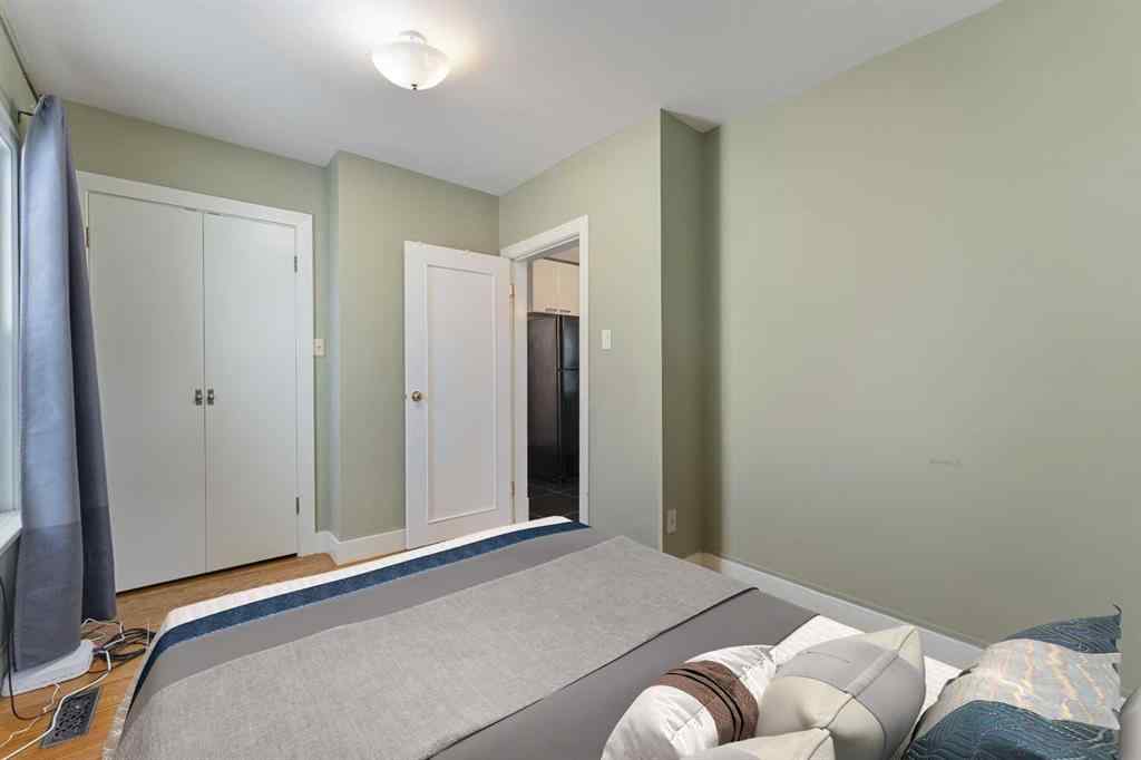 MLS® A2228102 - 2612 26A Street SW in Killarney/Glengarry Calgary, Residential