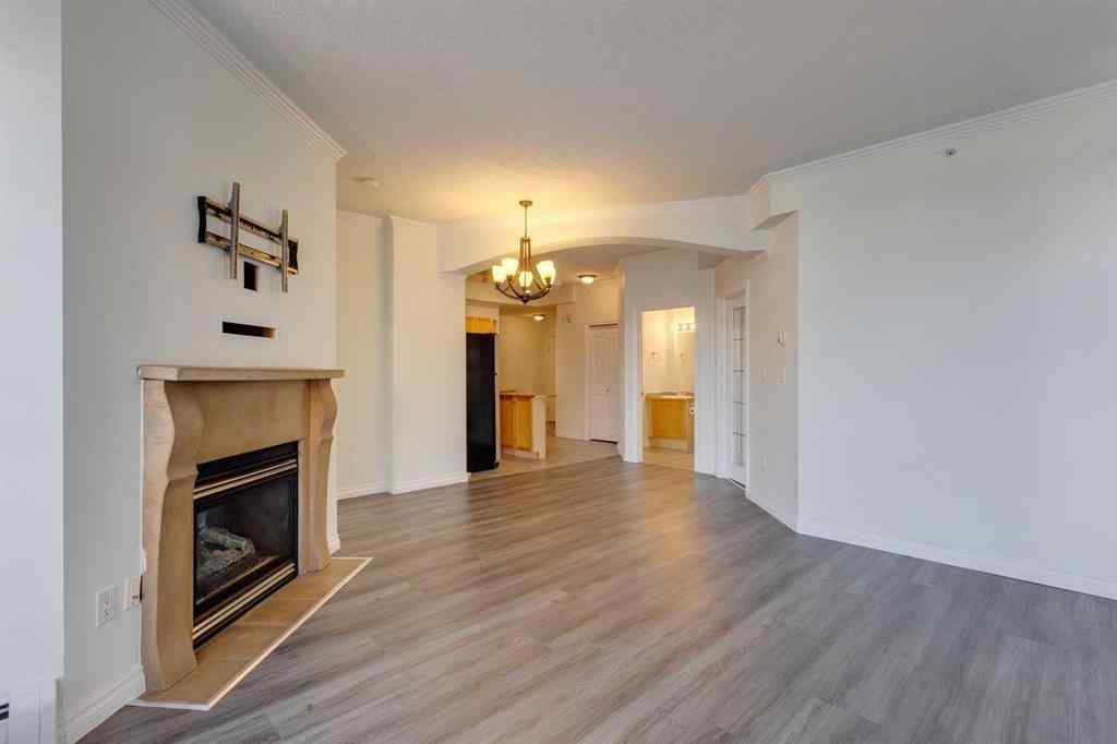 MLS® A2228107 - Unit #403 1315 12 Avenue SW in Beltline Calgary, Residential
