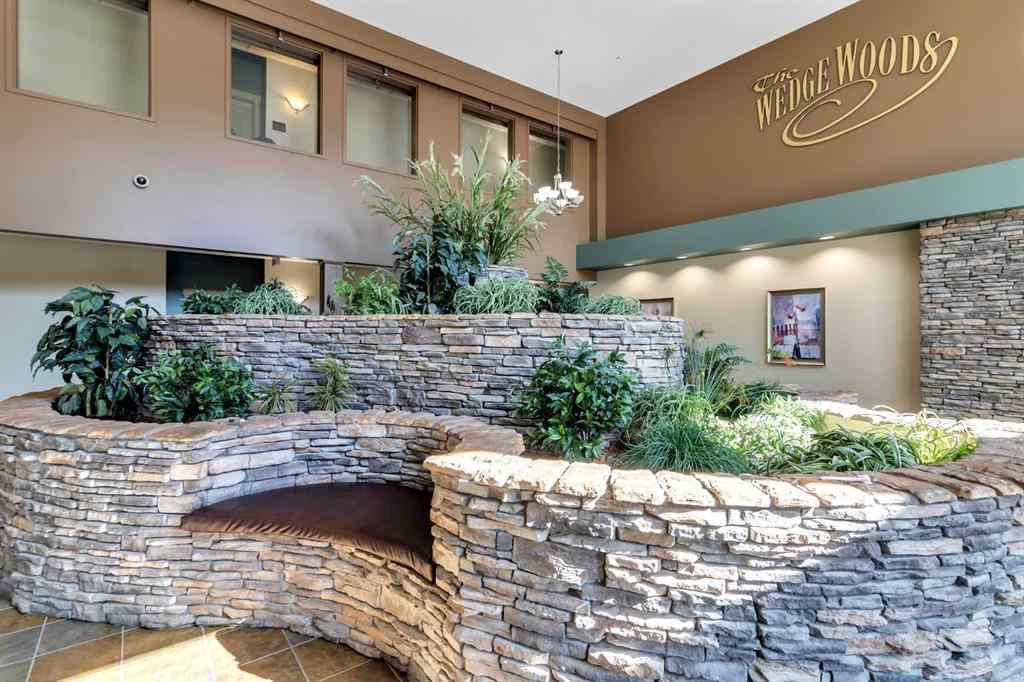 MLS® A2228108 - Unit #110 20 Discovery Ridge Close SW in Discovery Ridge Calgary, Residential