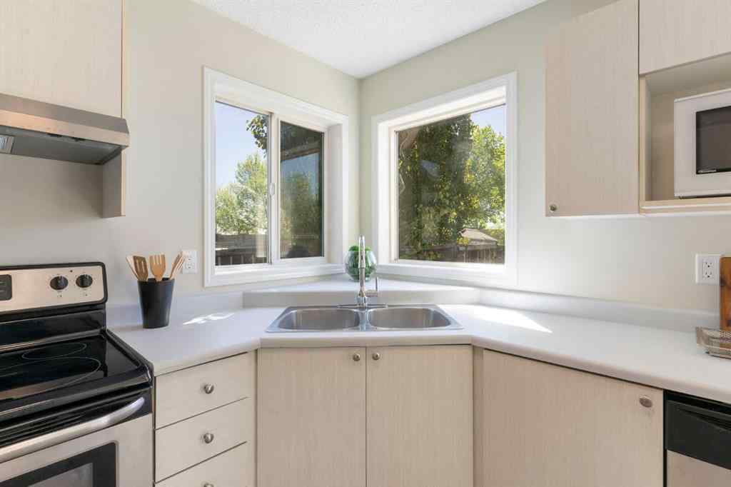 MLS® A2228128 - 186 Harvest Rose Circle NE in Harvest Hills Calgary, Residential