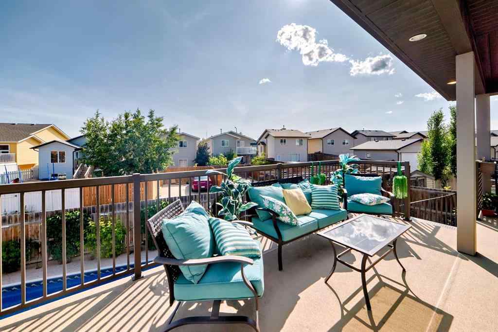 MLS® A2228153 - 340 Tartan Circle W in West Highlands Lethbridge, Residential
