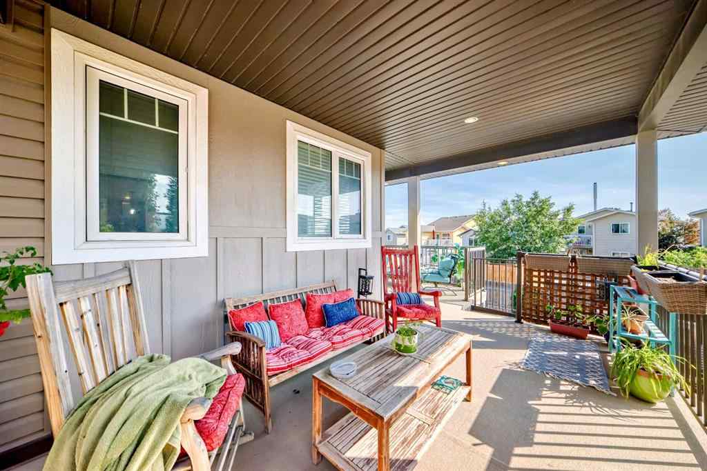 MLS® A2228153 - 340 Tartan Circle W in West Highlands Lethbridge, Residential