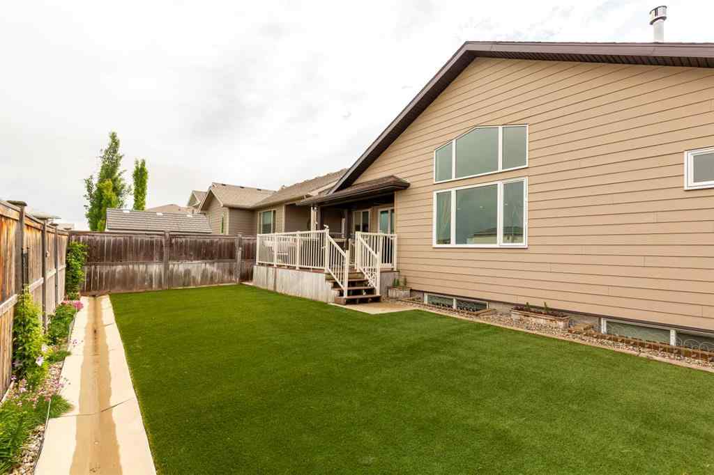 MLS® A2228185 - 342 Sixmile Ridge S in Southgate Lethbridge, Residential