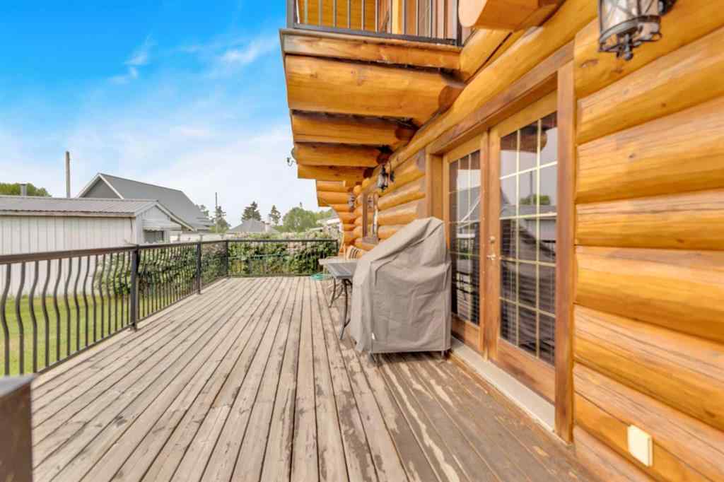 MLS® A2228190 - 8 Oliver Avenue  in NONE Gull Lake, Residential