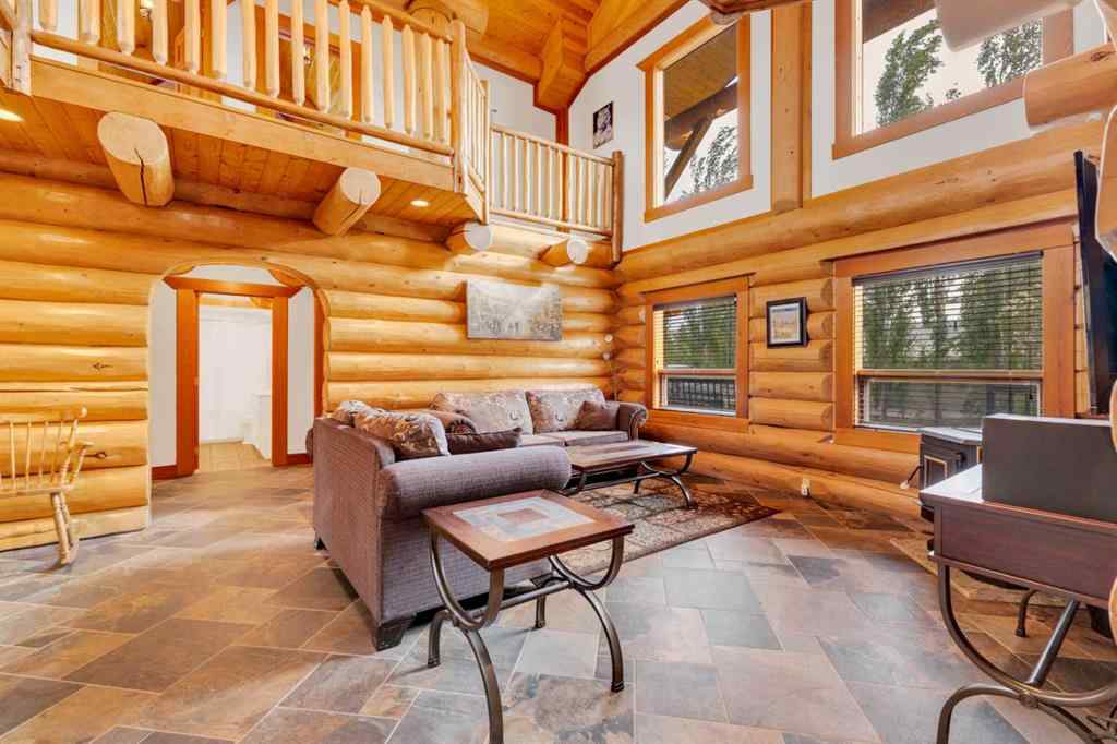 MLS® A2228190 - 8 Oliver Avenue  in NONE Gull Lake, Residential