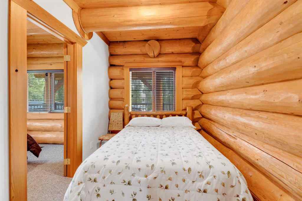 MLS® A2228190 - 8 Oliver Avenue  in NONE Gull Lake, Residential